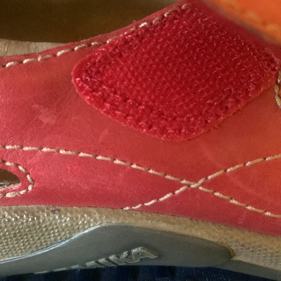 Romika red and tan genuine leather Mary Janes stitch detail super comfy size 39 - Picture 7 of 7